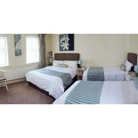 Kennys Guest house